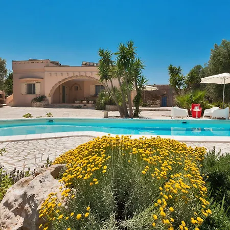 Tenuta Gianfredi By Barbarhouse Hébergement de vacances Casarano